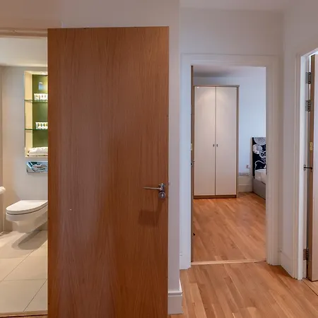 Heuston Quarter By Premier City Apartment